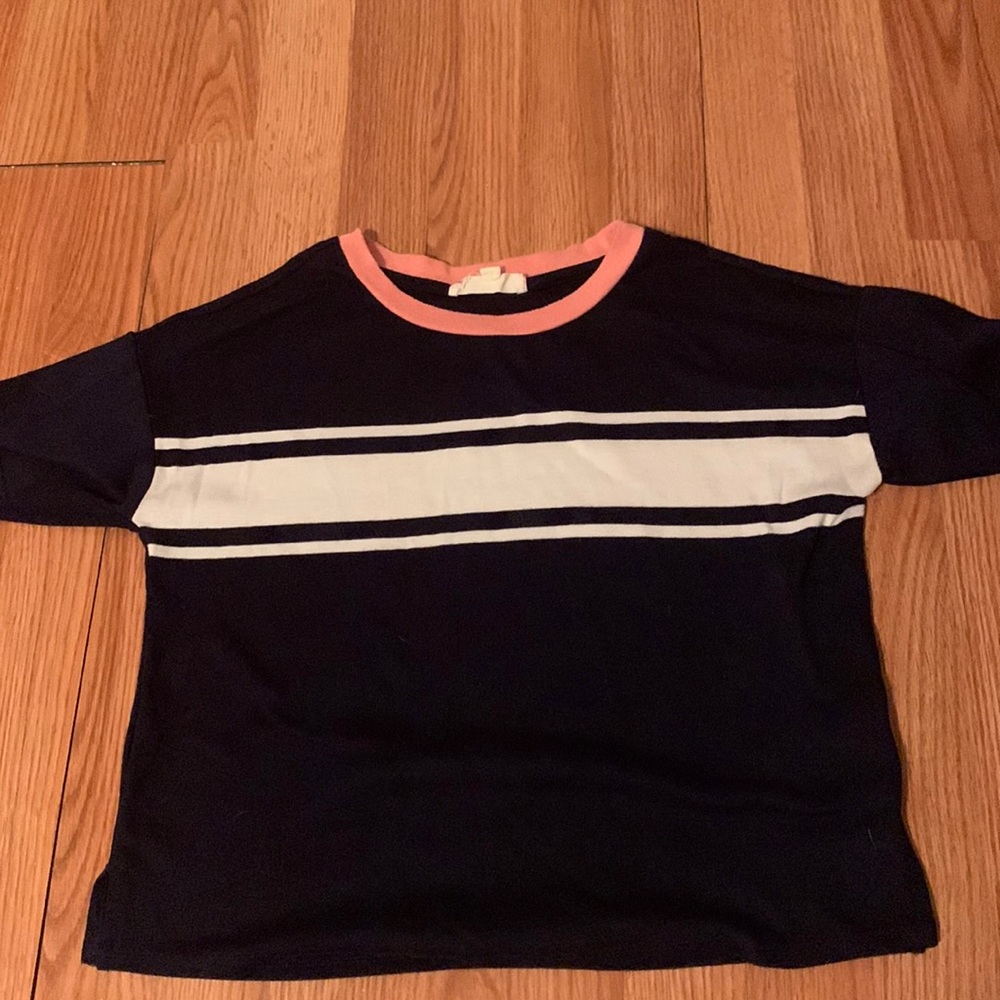 Navy blue t-shirt with white stripe and pink color from pink republic
